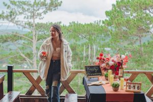 Tiệm nướng Khói Thông Đà Lạt, Tiệm nướng view rừng thông Đà Lạt, gà nướng cơm lam, lẩu cá tầm