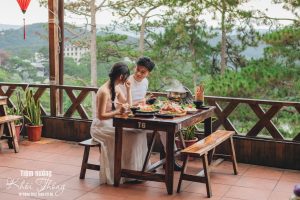 Tiệm nướng Khói Thông Đà Lạt, Tiệm nướng view rừng thông Đà Lạt, gà nướng cơm lam, lẩu cá tầm